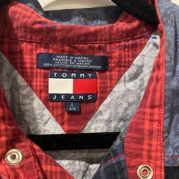 Vintage Tommy Jeans button‎ up - Picture 3 of 6